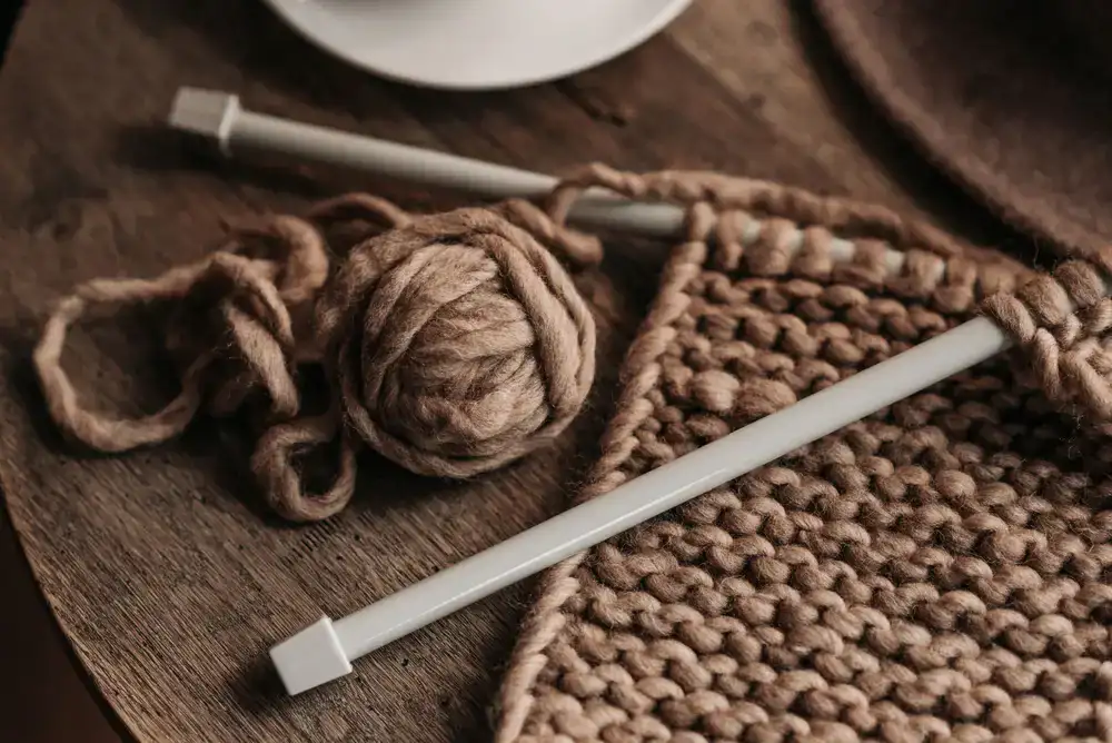 Storefront of Loop and Skein knitting shop